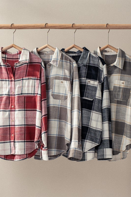 Plaid Flannel Button Up Shirt With Flap Pockets in Black - Women's Wholesale Shirts & Blouses | Trend Notes