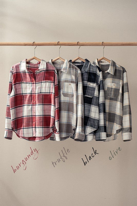 Plaid Flannel Button Up Shirt With Flap Pockets in Black - Women's Wholesale Shirts & Blouses | Trend Notes