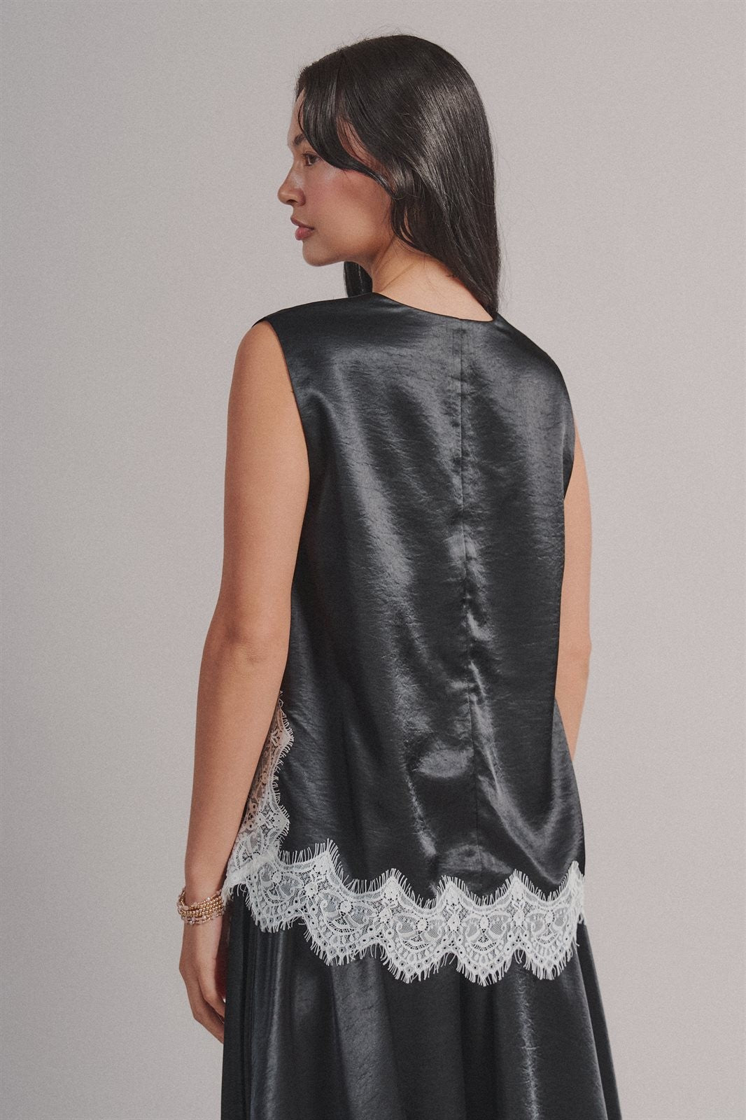 Satin Lace Trim Sleeveless V-Neck Top in Black - Women's Wholesale Shirts & Blouses | Trend Notes