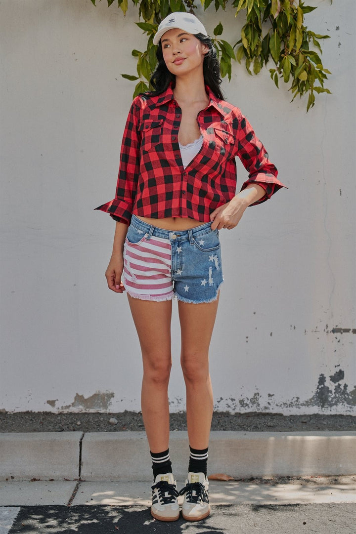 Buffalo Check Plaid Flannel Shirt with Chest Pockets in Red Black - Women's Wholesale Shirts & Blouses | Trend Notes
