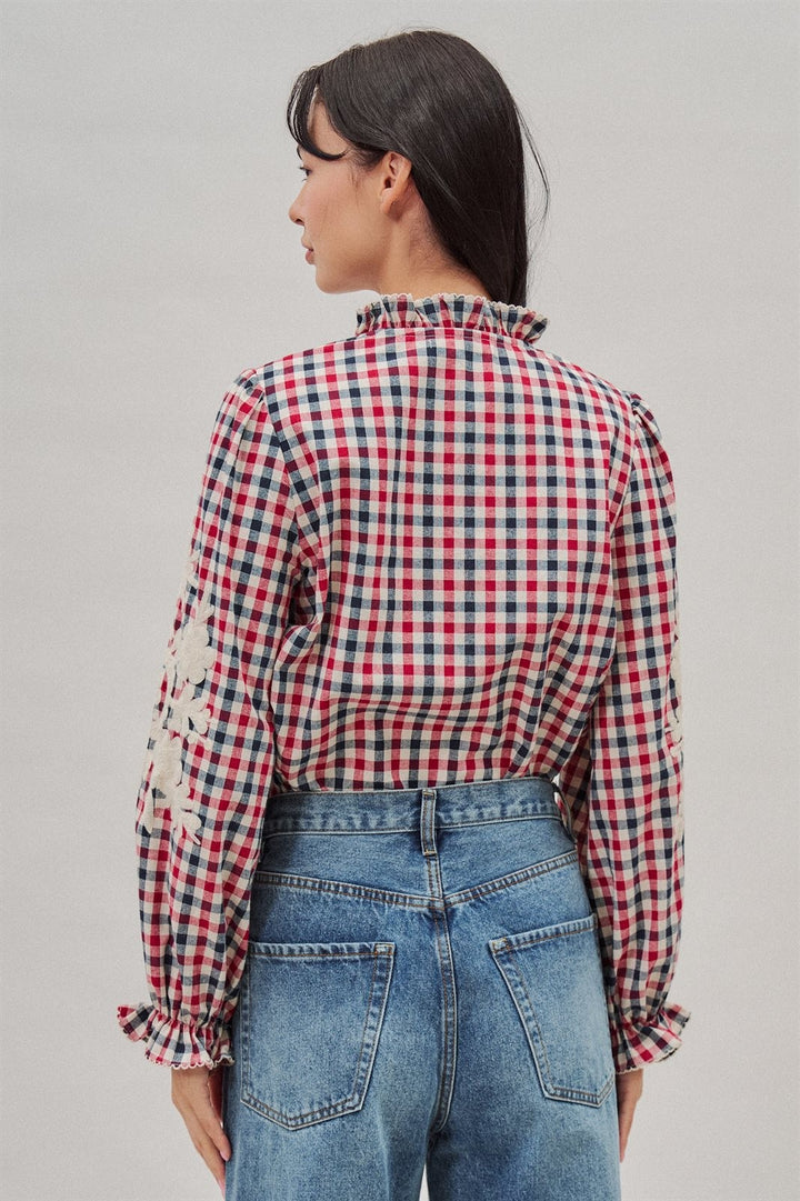 Floral Embroidered Gingham Blouse in Romantic Prairie Style in Brown Navy - Women's Wholesale Blankets | Trend Notes
