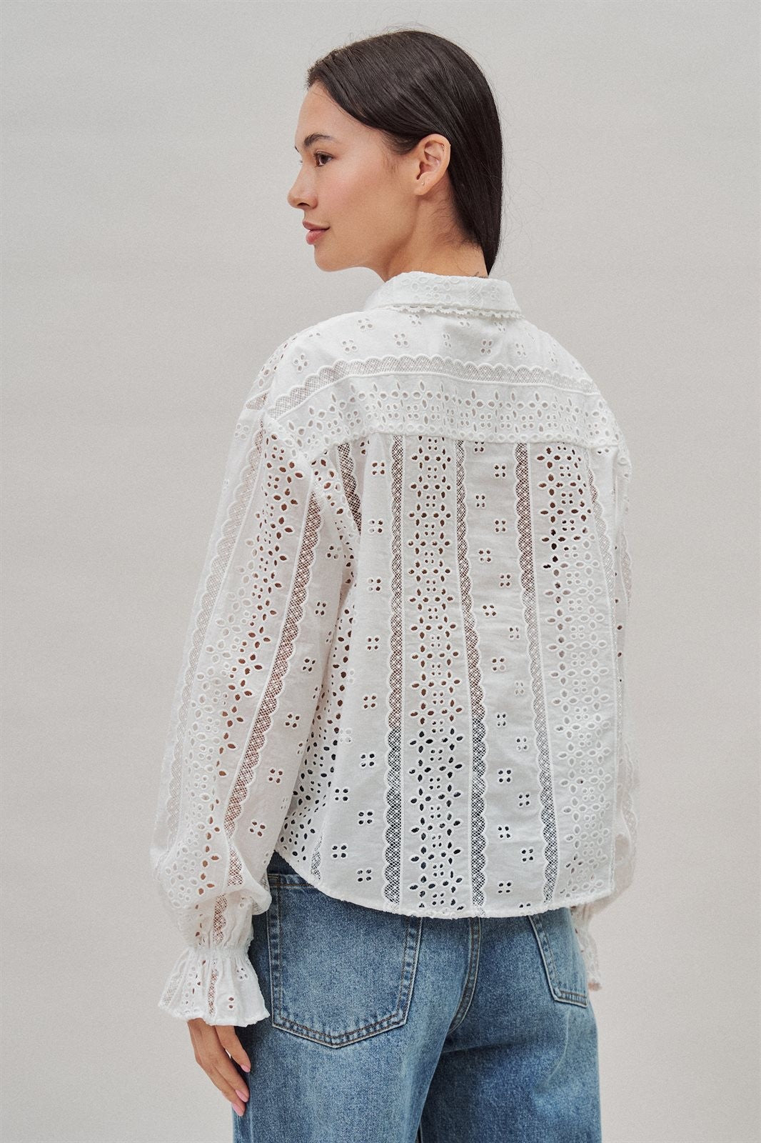 Cotton Eyelet Button Up Blouse with Lace Trim and Collar in White - Women's Wholesale Blankets | Trend Notes