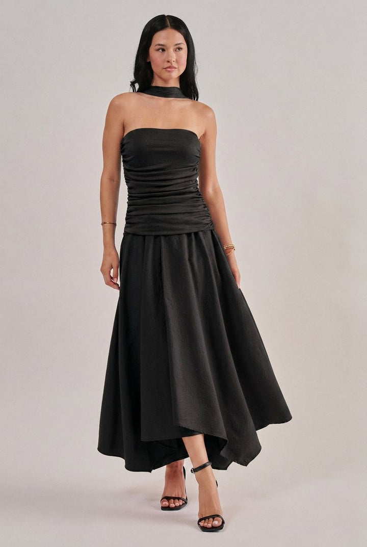Strapless Ruched Bodice Asymmetrical Midi Dress in Black - Women's Wholesale Cocktail Dresses | Trend Notes