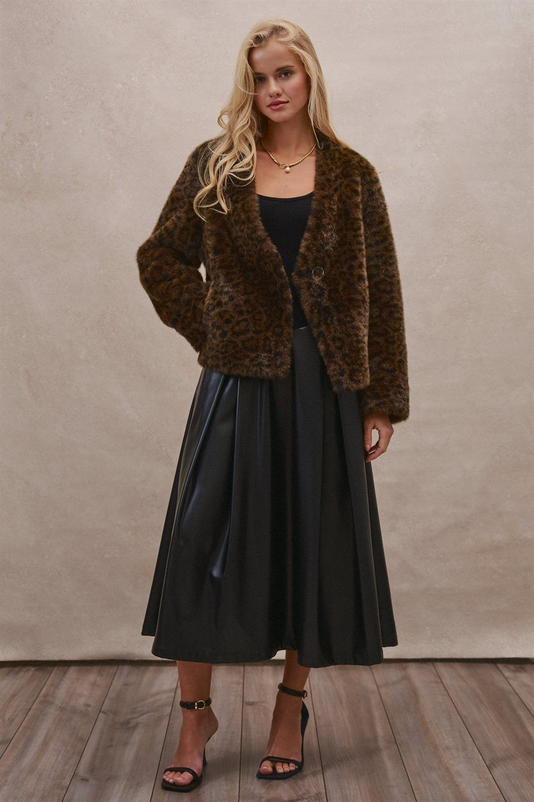 Oversized Leopard Faux Fur Jacket in Brown - Women's Wholesale Jackets & Blazers | Trend Notes