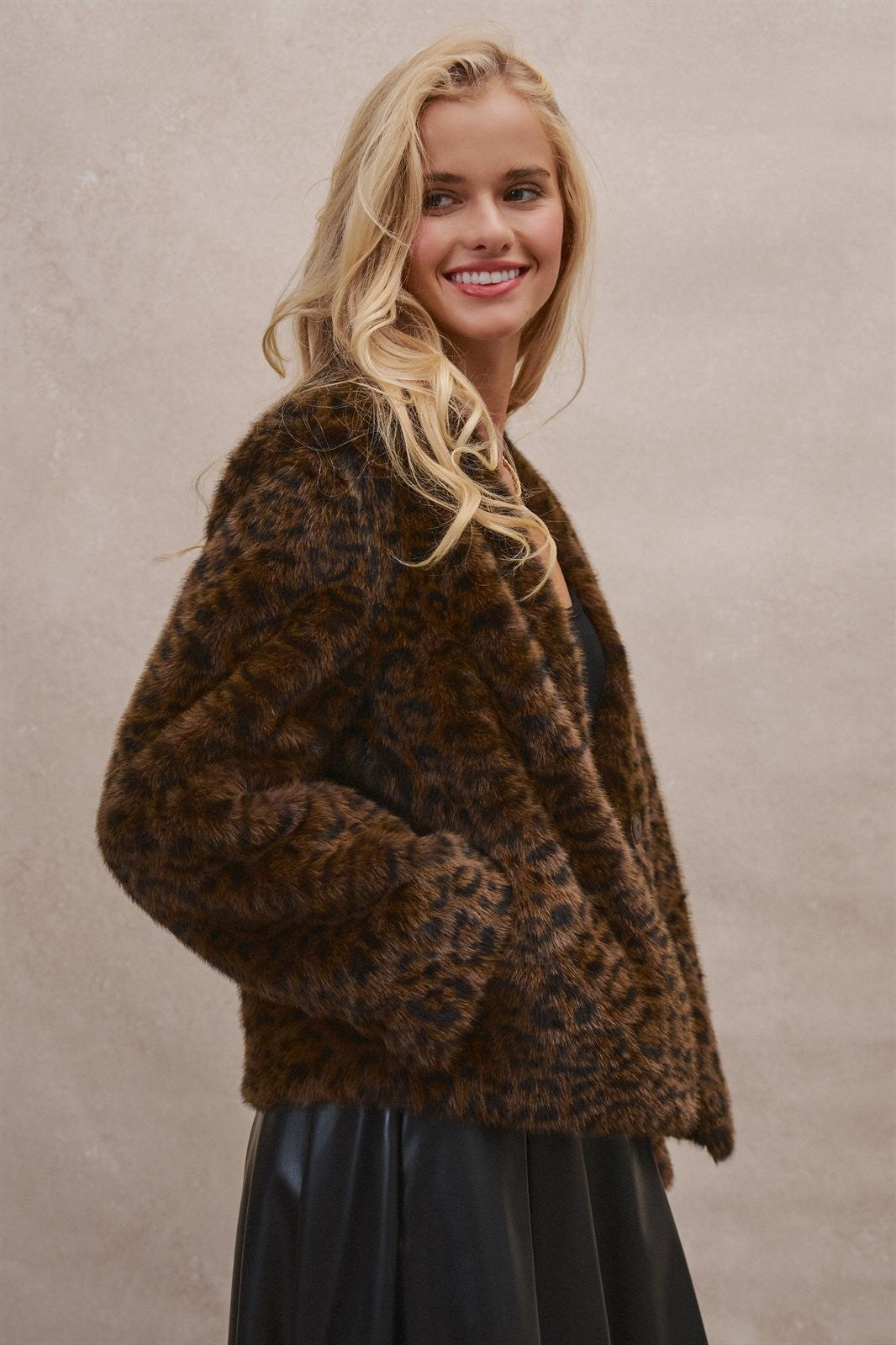 Oversized Leopard Faux Fur Jacket in Brown - Women's Wholesale Jackets & Blazers | Trend Notes