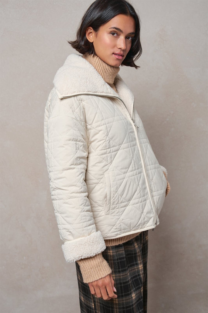 Frost Morning Quilted Sherpa Jacket in Ivory - Women's Wholesale Jackets & Blazers | Trend Notes