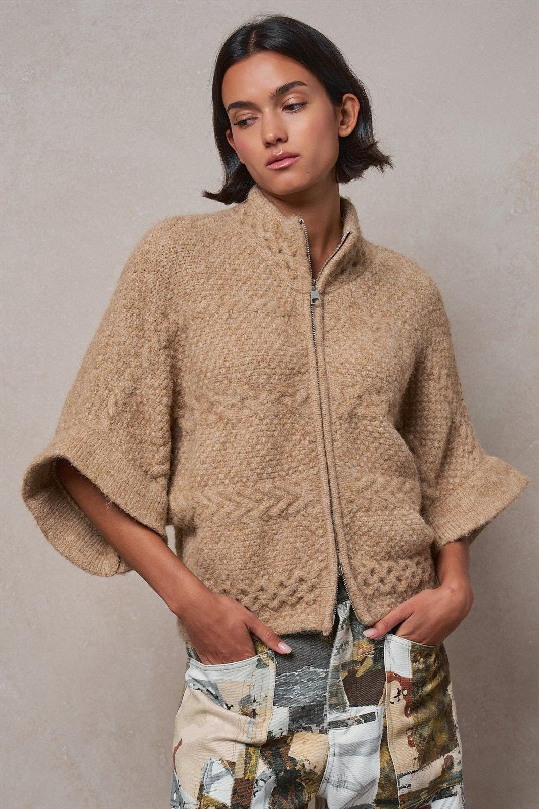 Cable Knit Zip-Up Oversized Cardigan Sweater in Camel - Women's Wholesale Cardigans & Shrugs | Trend Notes