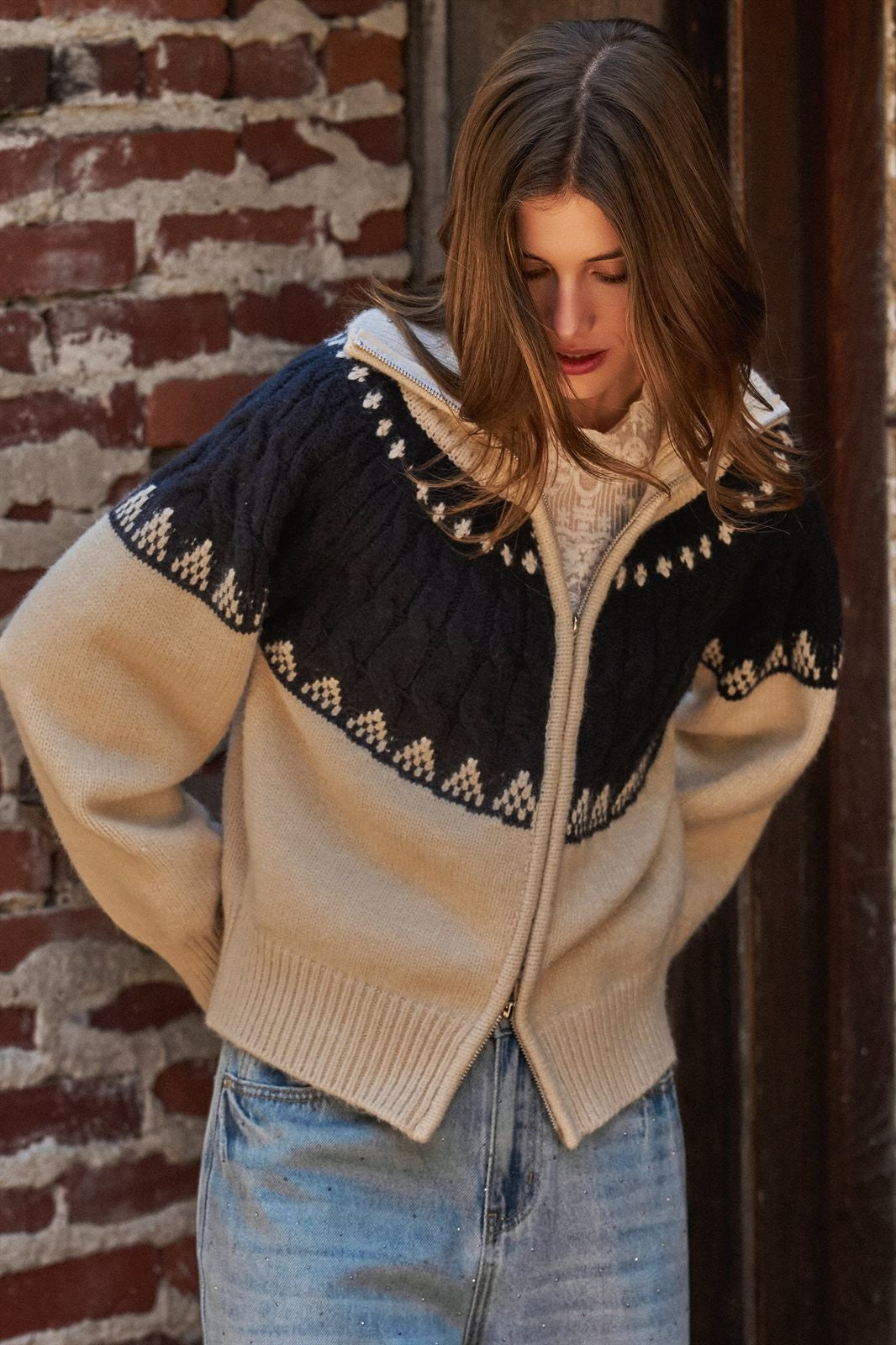 Fair Isle Colorblock Zip-Up Knit Cardigan in Ivory Navy - Women's Wholesale Cardigans & Shrugs | Trend Notes