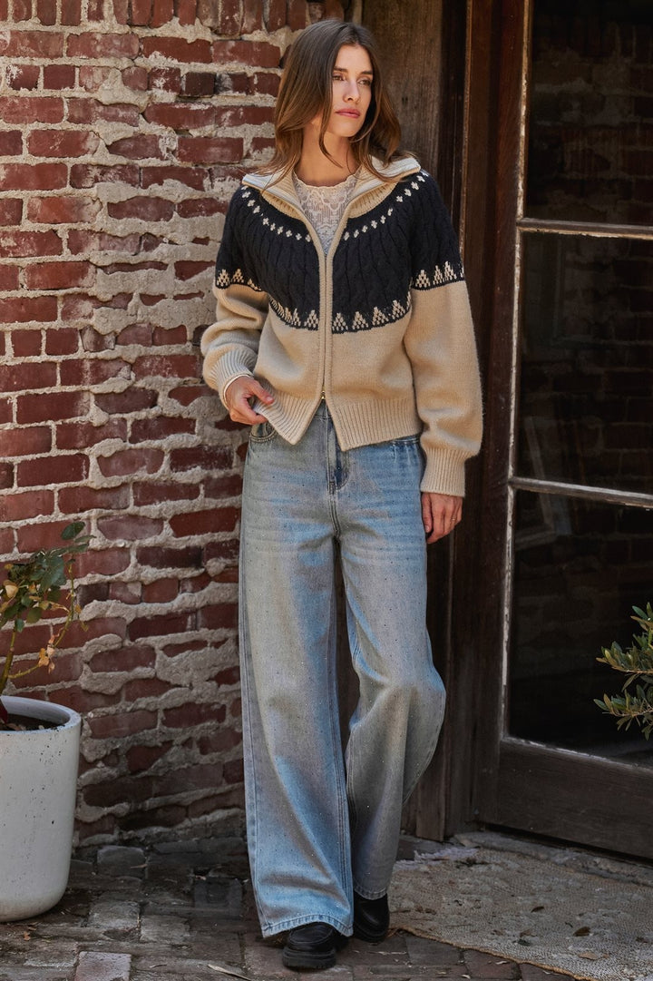 Fair Isle Colorblock Zip-Up Knit Cardigan in Ivory Navy - Women's Wholesale Cardigans & Shrugs | Trend Notes