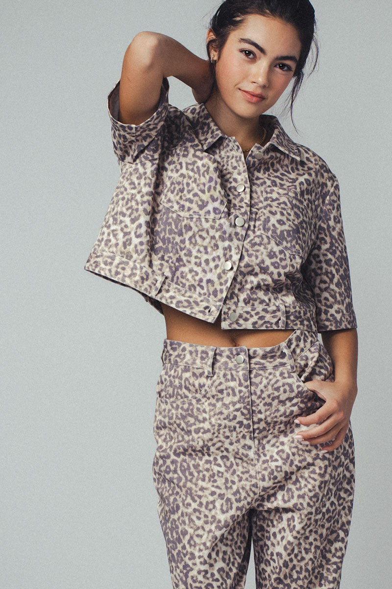 Leopard Print Cropped Denim Jacket in Leopard - Women's Wholesale Jackets & Blazers | Trend Notes
