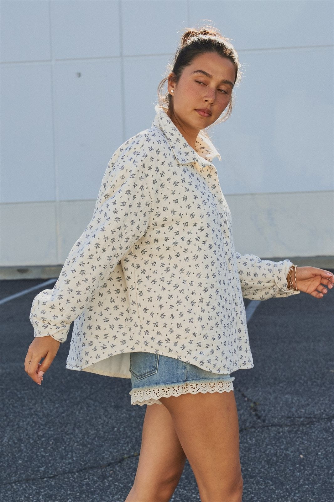 Ditsy Floral Quilted Cotton Jacket in Ivory - Women's Wholesale Jackets & Blazers | Trend Notes