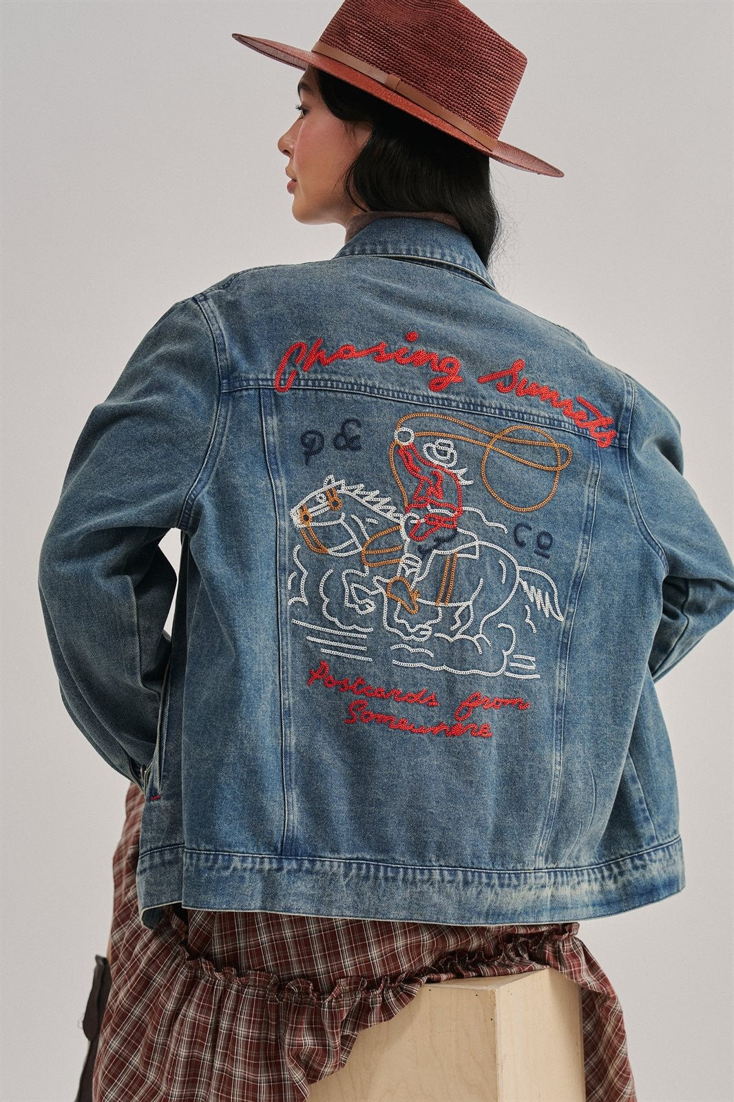 Embroidered Cotton Denim Western Trucker Jacket in Denim - Women's Wholesale Jackets & Blazers | Trend Notes