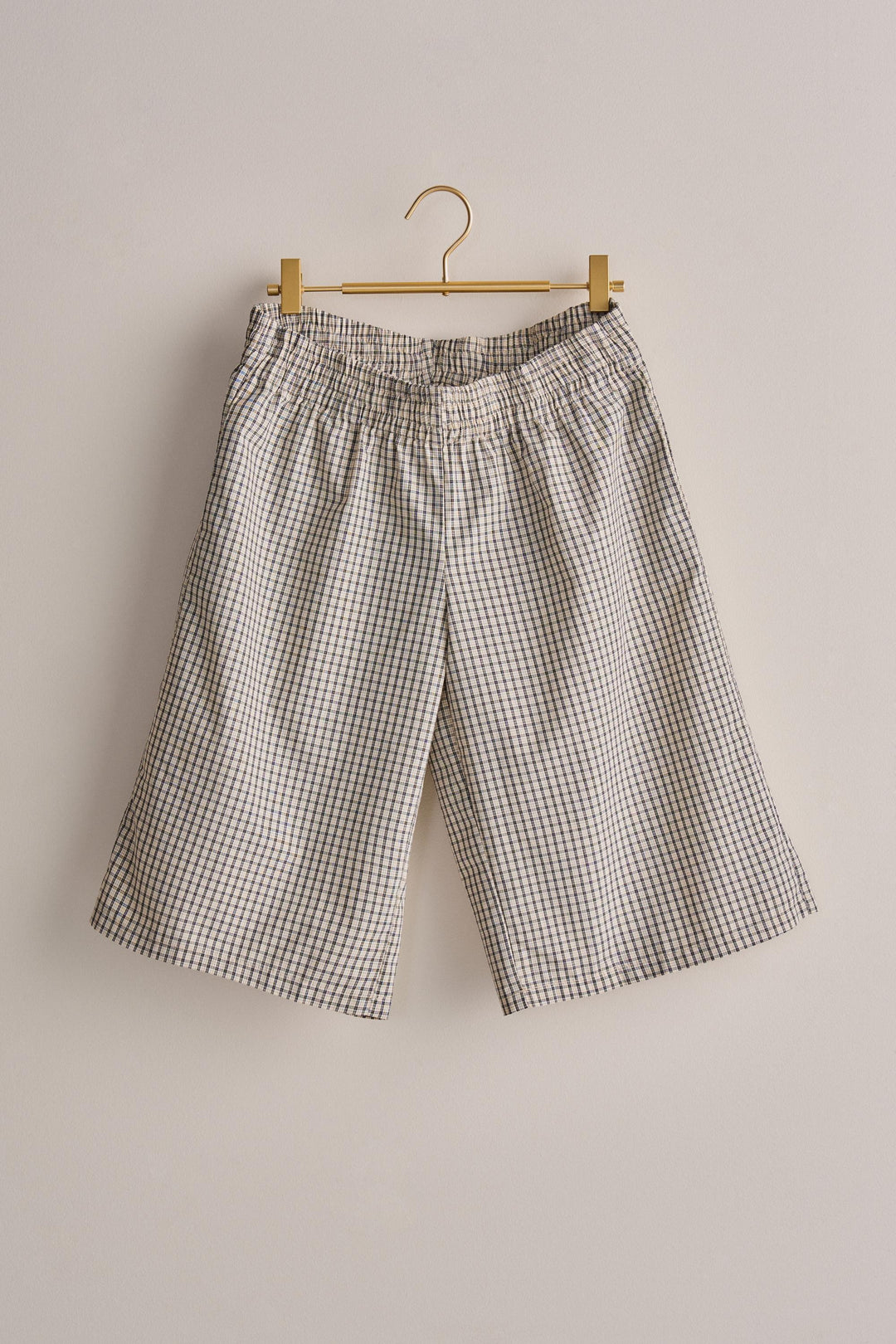 Laid Back Check Bermuda Short in Cream - Women's Wholesale Pants | Trend Notes