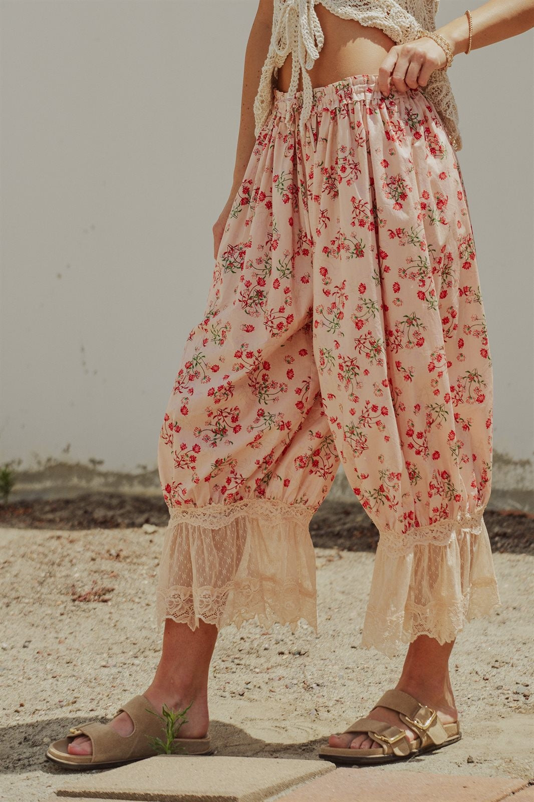 Boho Floral Print Lace Hem Bloomer Pants in Pink - Women's Wholesale Pants | Trend Notes