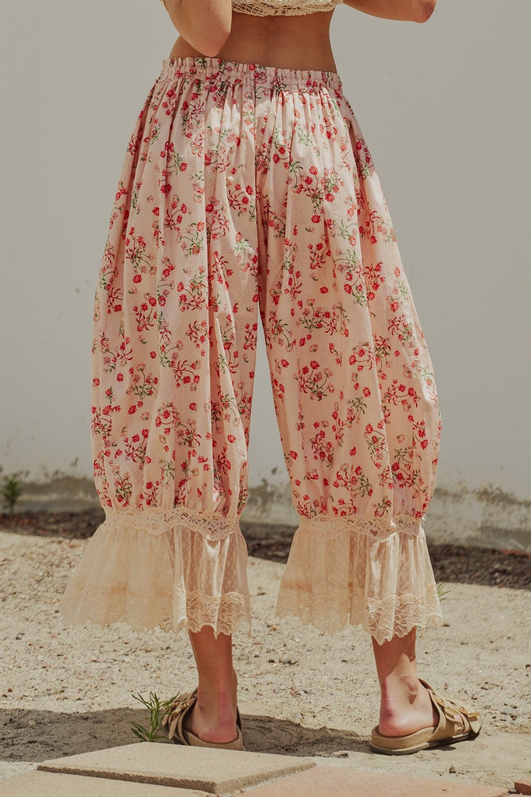 Boho Floral Print Lace Hem Bloomer Pants in Pink - Women's Wholesale Pants | Trend Notes