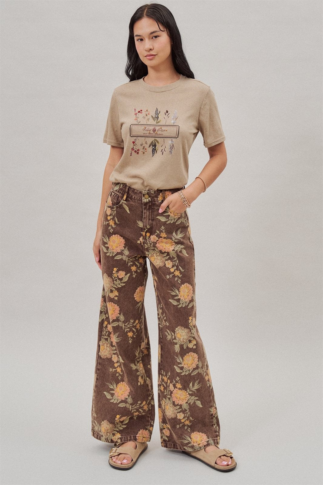 Brown Floral Print Wide-Leg Jeans in Brown - Women's Wholesale Pants | Trend Notes