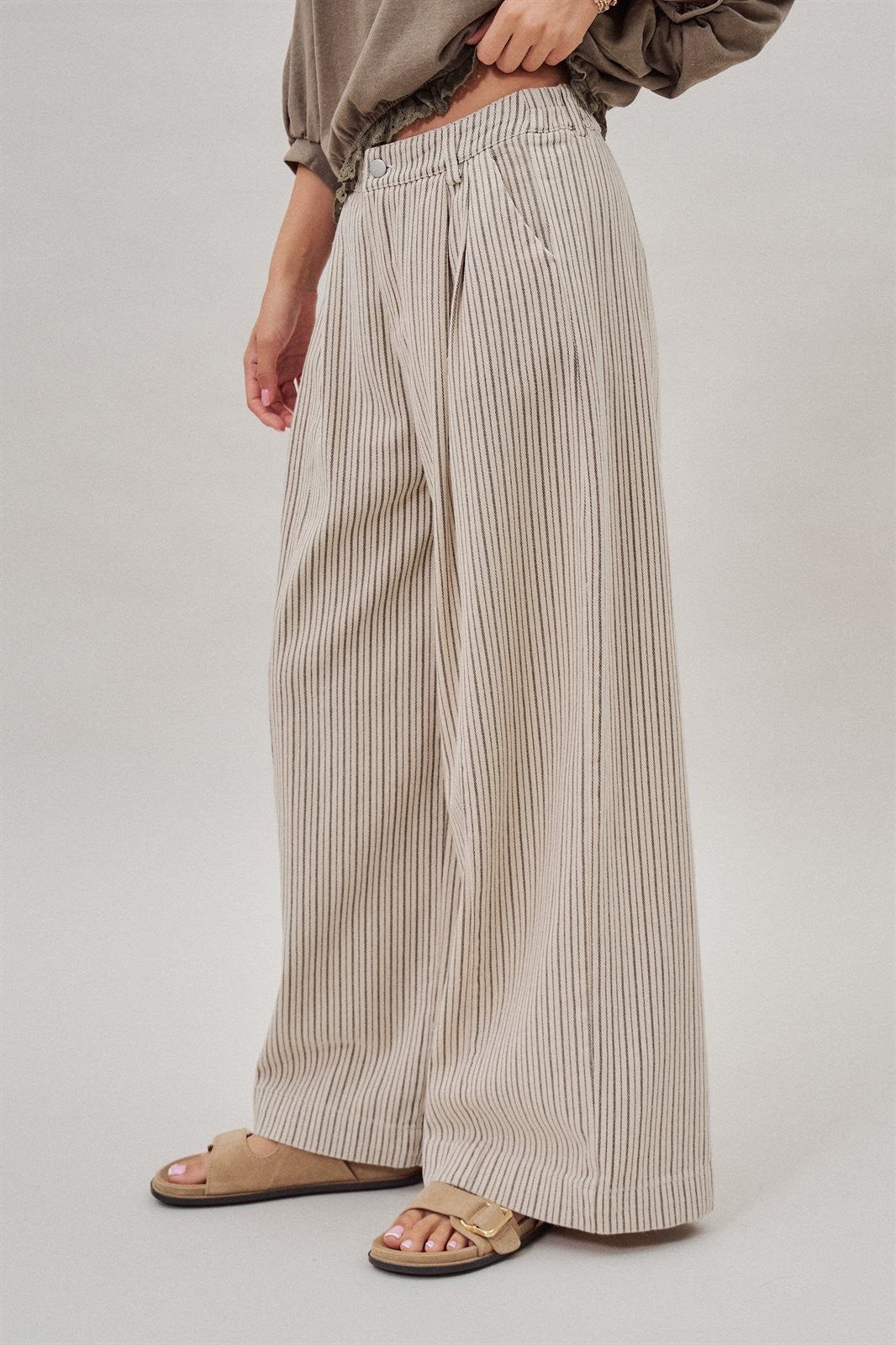 Pinstripe Pleated Wide-Leg Trousers in Cream Beige - Women's Wholesale Pants | Trend Notes