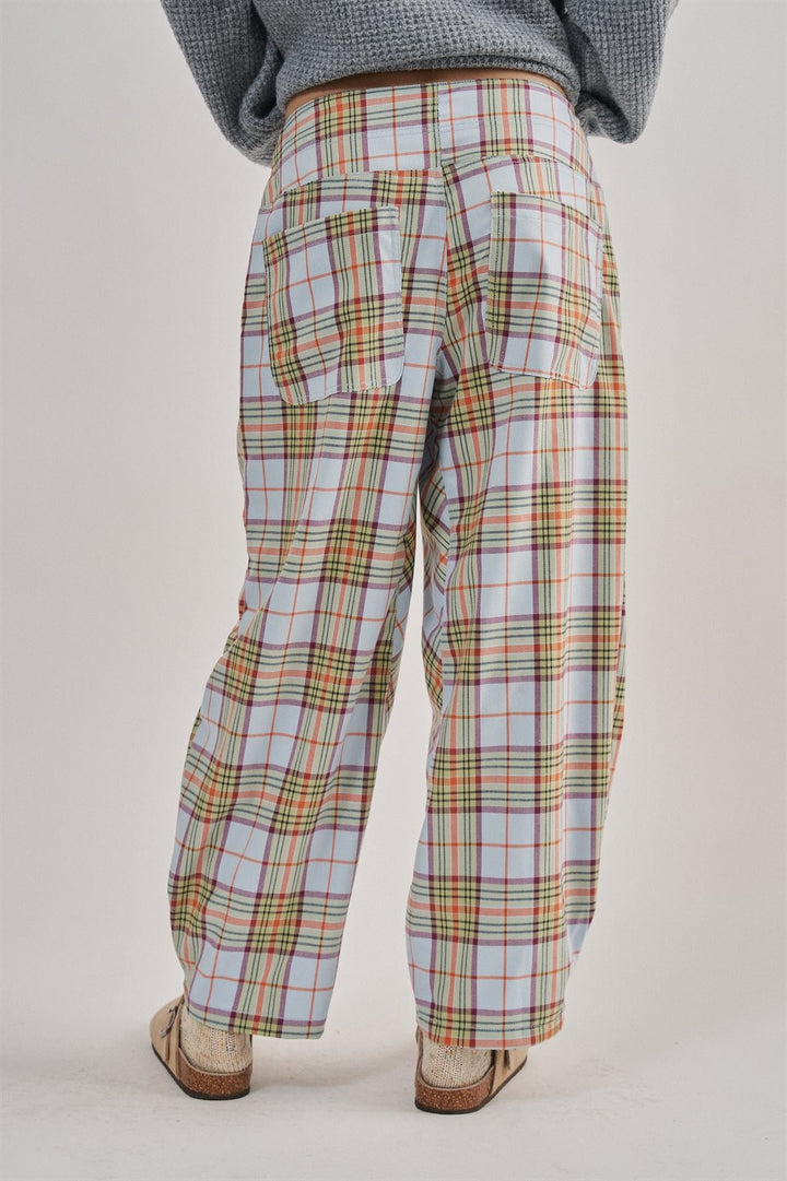 Plaid Barrel Leg Pant With Houndstooth Patch in Grey - Women's Wholesale Casual Pants | Trend Notes