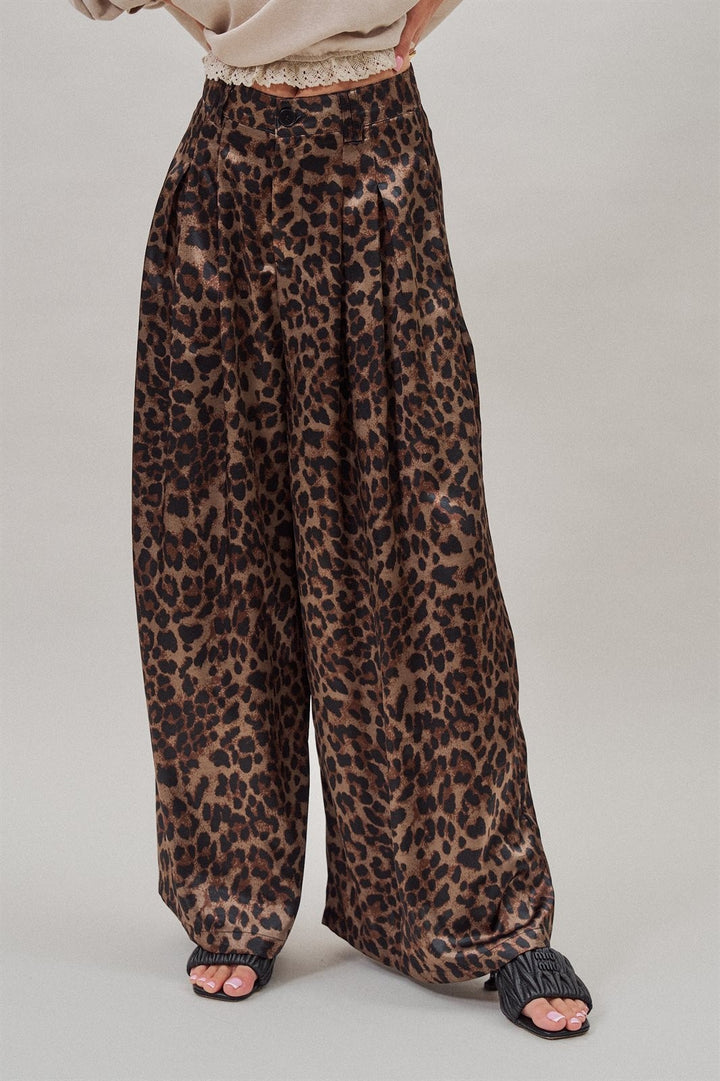 Leopard Print Satin Wide Leg Trousers in Leopard - Women's Wholesale Pants | Trend Notes