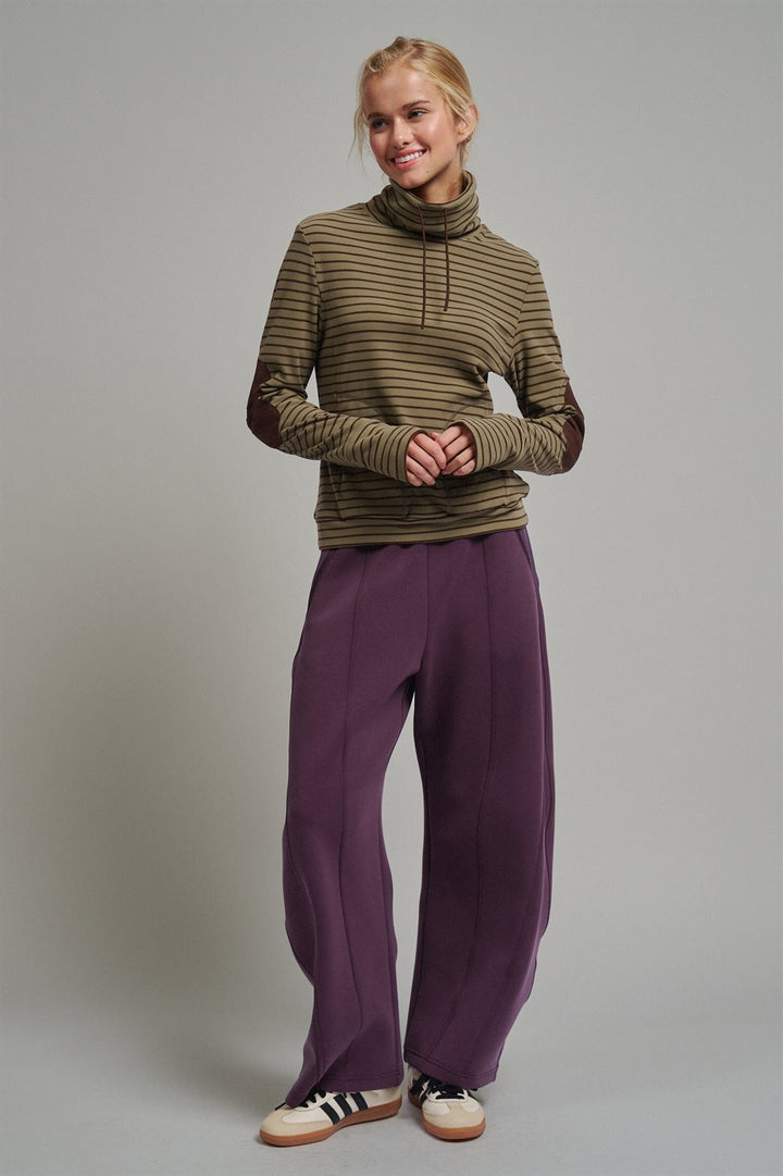 Fleece Lined Barrel Leg Sweatpant in Plum - Women's Wholesale Sweatpants & Joggers | Trend Notes