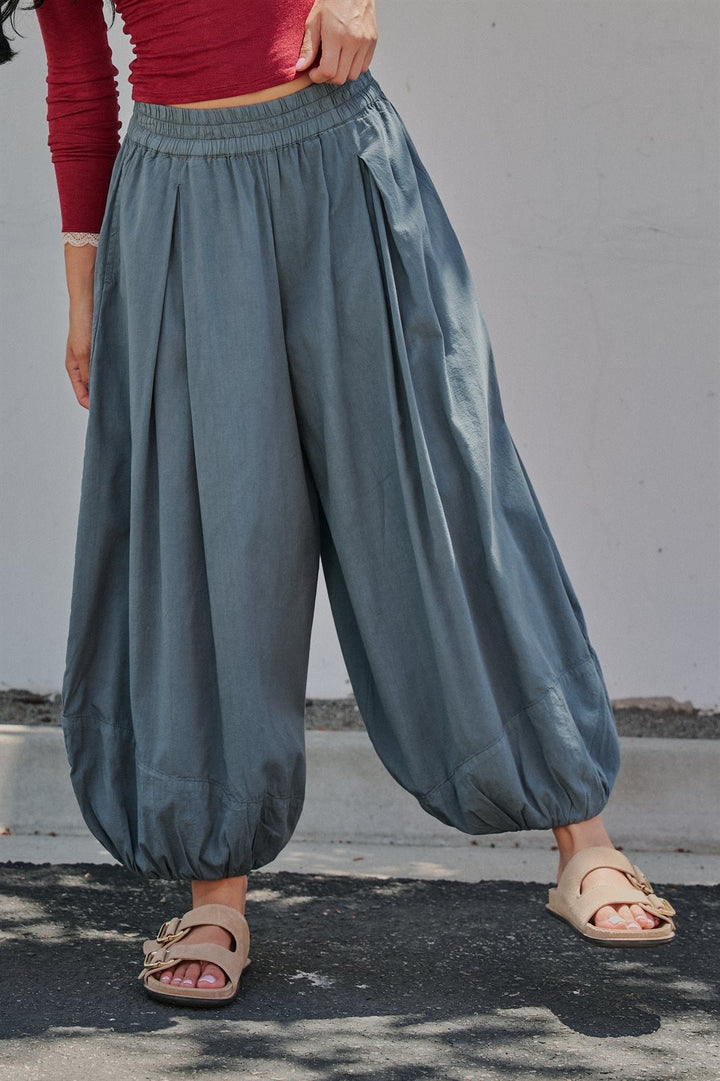 Balloon Hem Wide Leg Pants in Vintage Navy - Women's Wholesale Casual Pants | Trend Notes