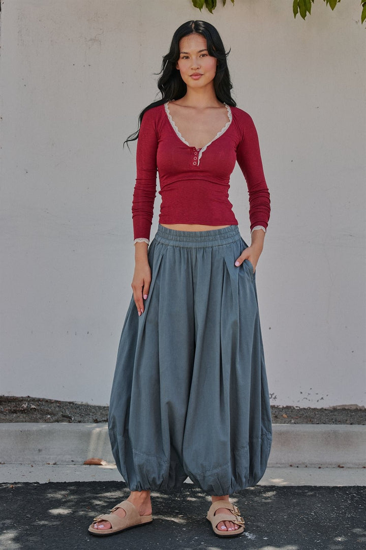 Balloon Hem Wide Leg Pants in Vintage Navy - Women's Wholesale Casual Pants | Trend Notes