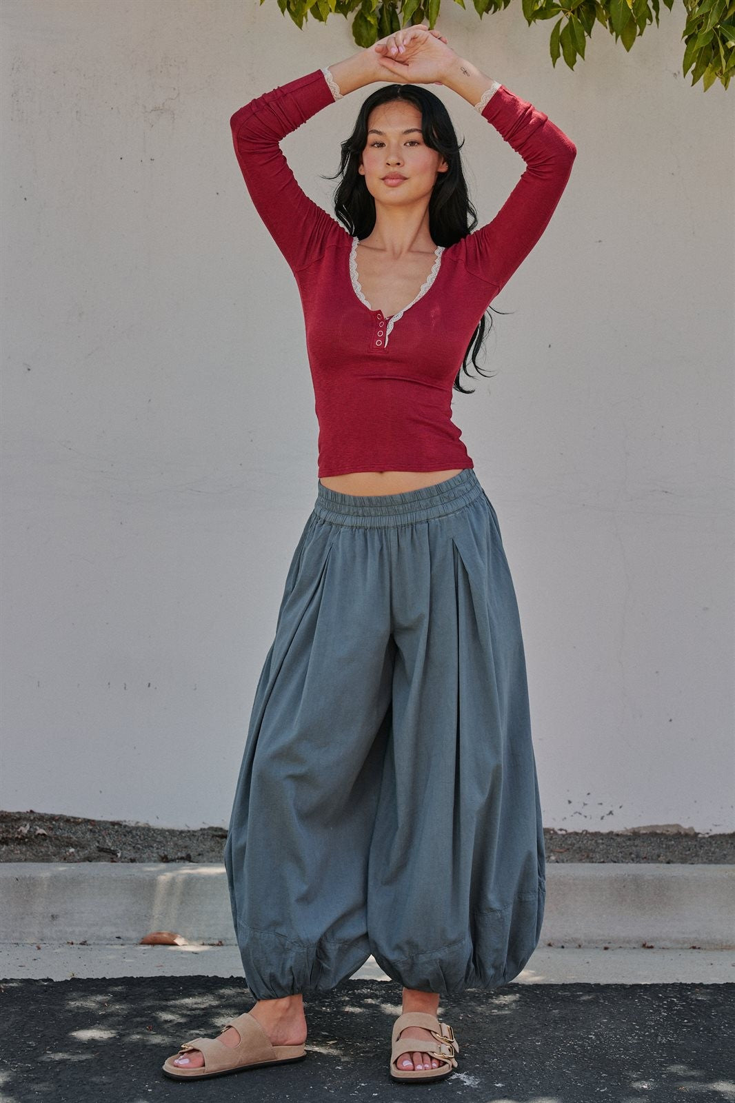 Balloon Hem Wide Leg Pants in Vintage Navy - Women's Wholesale Casual Pants | Trend Notes