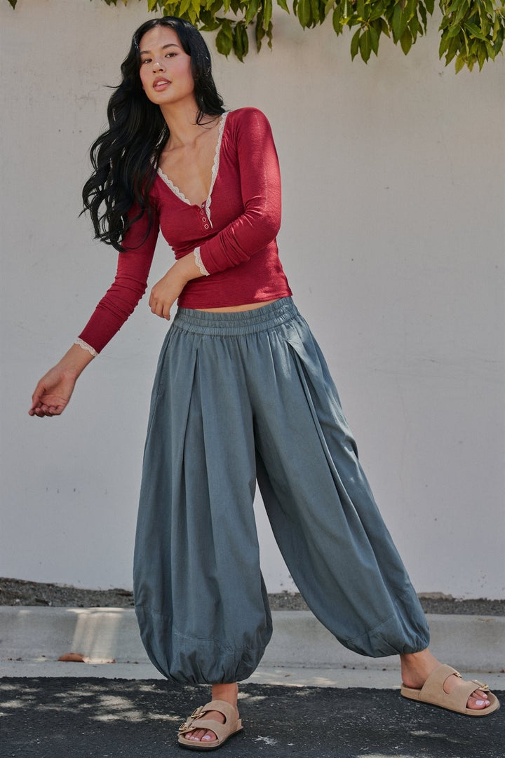 Balloon Hem Wide Leg Pants in Vintage Navy - Women's Wholesale Casual Pants | Trend Notes