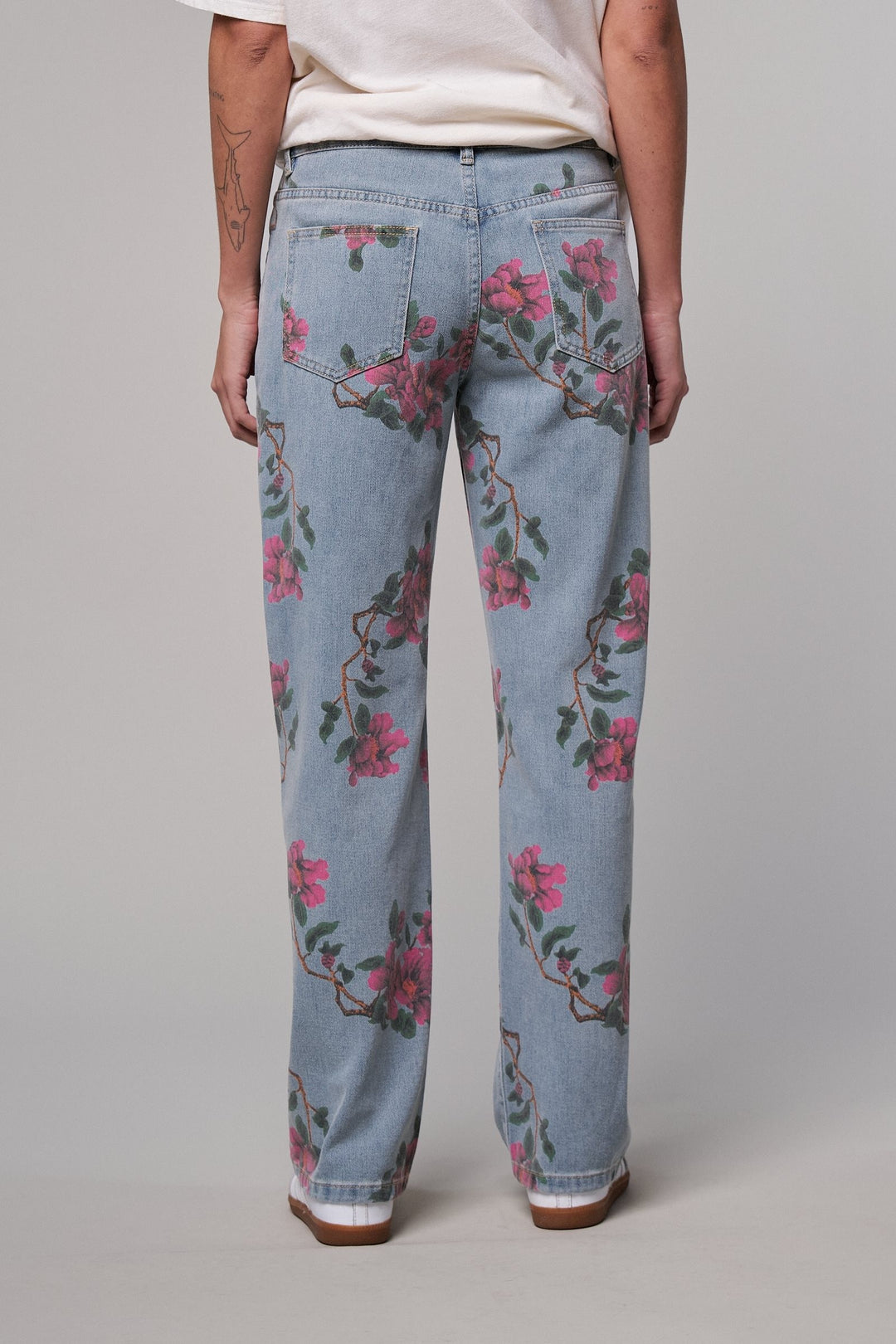 Rose Trellis Floral Wide Leg Jeans in Blue - Women's Wholesale Casual Pants | Trend Notes