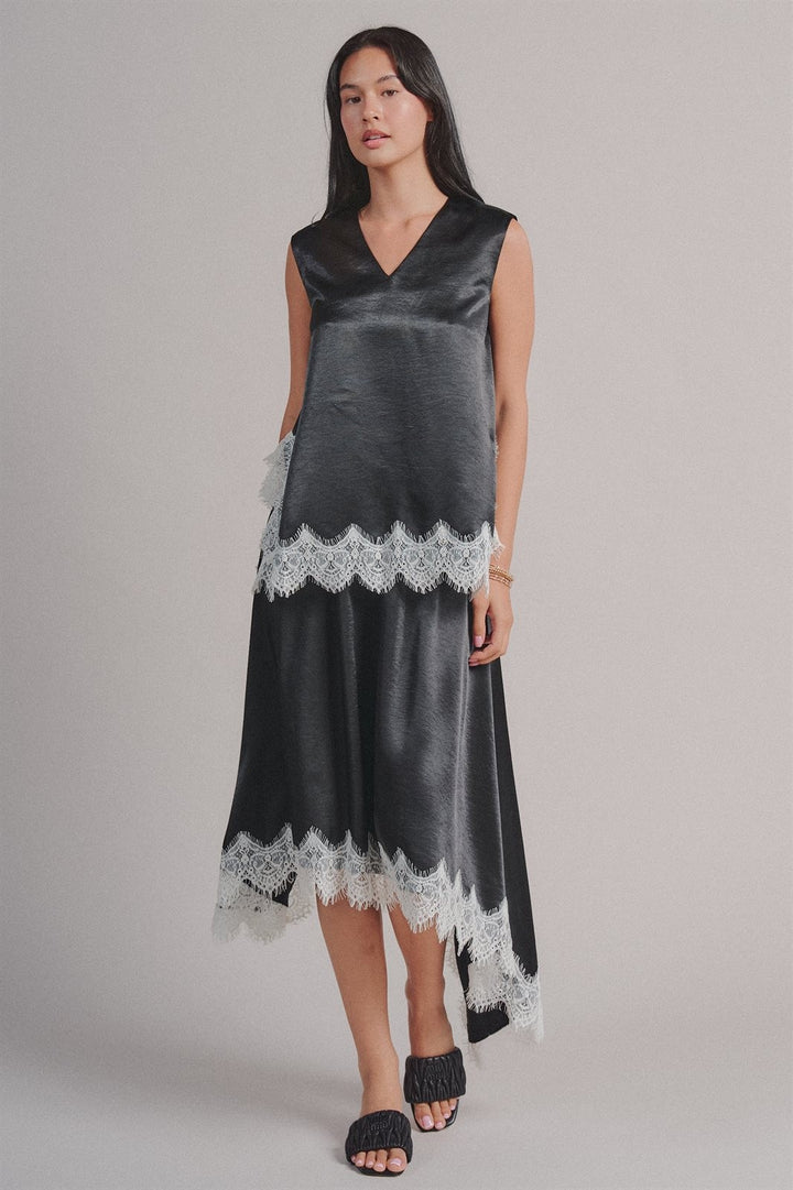 Lace Trim Satin Asymmetric Midi Skirt in Black - Women's Wholesale Midi Skirts | Trend Notes