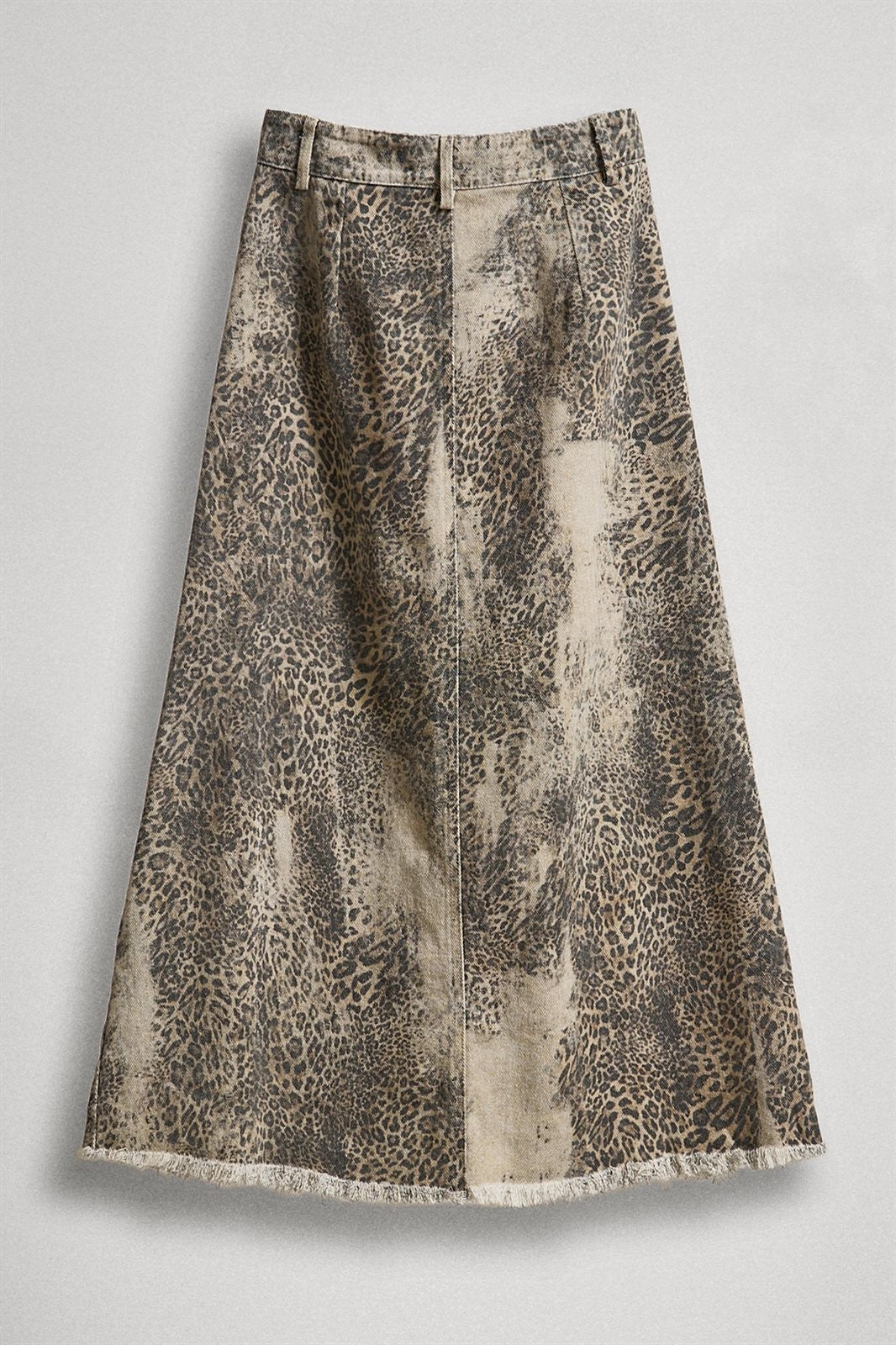Leopard Print Vintage Wash Denim Maxi Skirt with Frayed Hem in Leopard - Women's Wholesale Skirts | Trend Notes