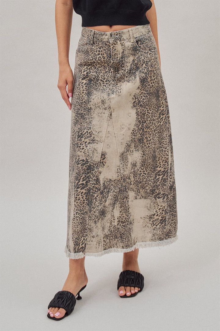 Leopard Print Vintage Wash Denim Maxi Skirt with Frayed Hem in Leopard - Women's Wholesale Skirts | Trend Notes