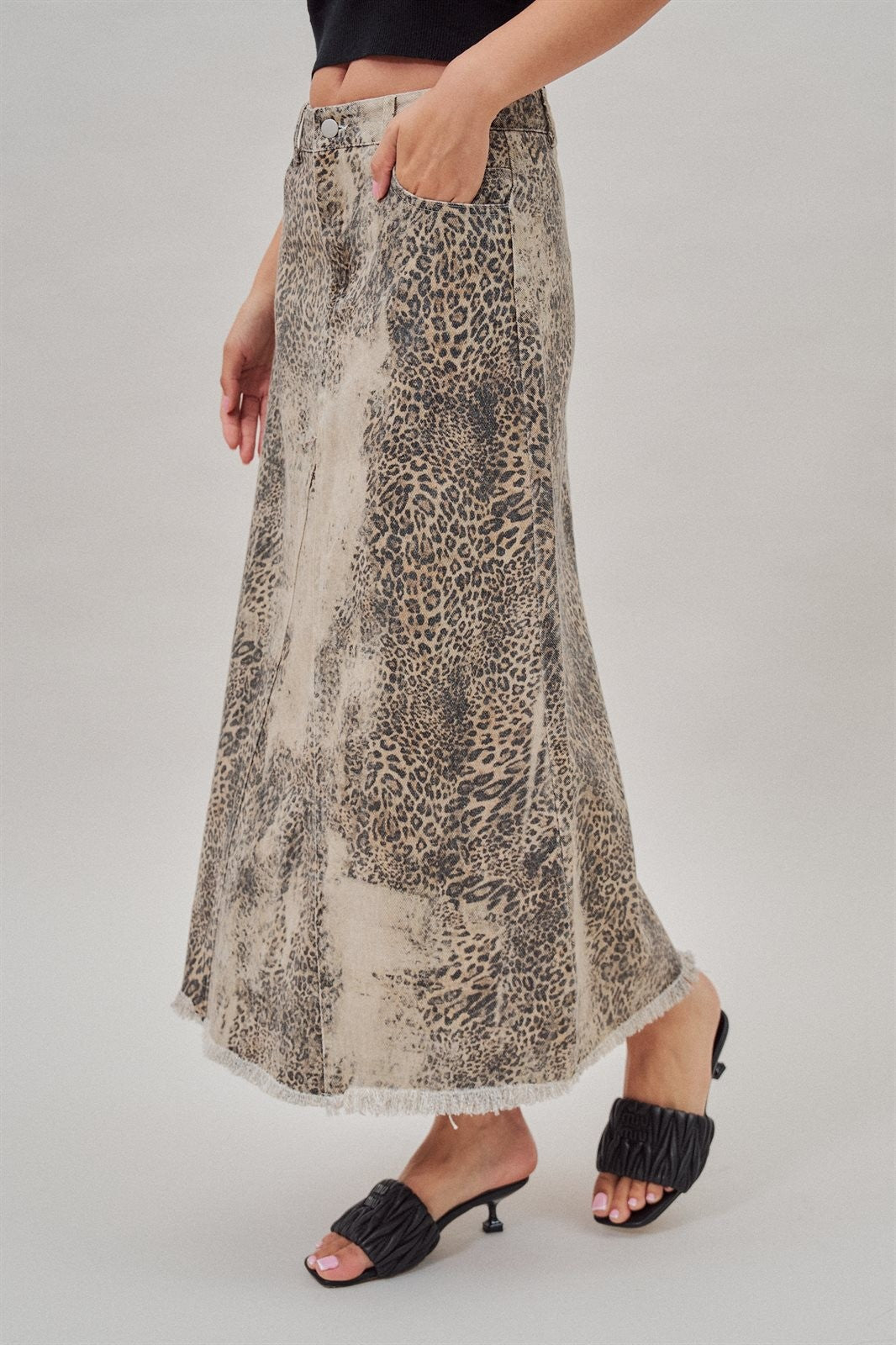 Leopard Print Vintage Wash Denim Maxi Skirt with Frayed Hem in Leopard - Women's Wholesale Skirts | Trend Notes