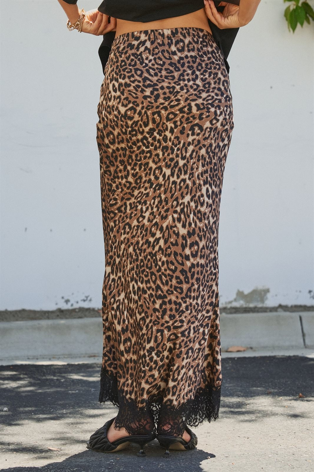 Leopard Print Lace Hem Maxi Skirt in Leopard - Women's Wholesale Skirts | Trend Notes