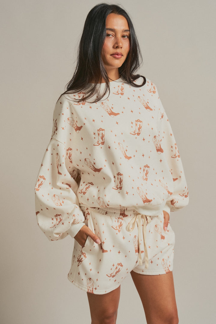 Western Cowboy Print Sweatshirt and Shorts Set in Cream - Women's Wholesale Sets | Trend Notes