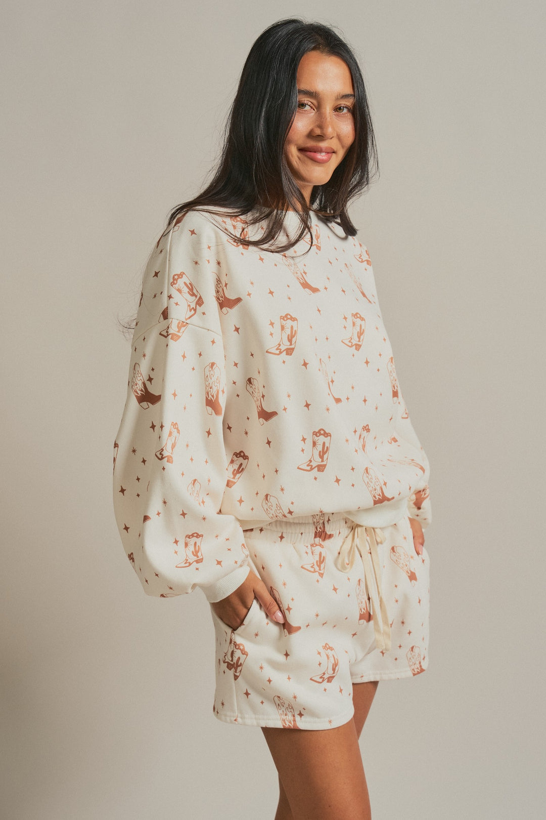 Western Cowboy Print Sweatshirt and Shorts Set in Cream - Women's Wholesale Sets | Trend Notes