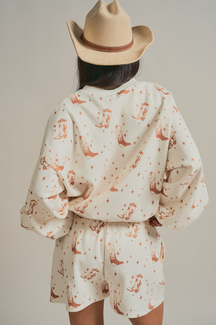 Western Cowboy Print Sweatshirt and Shorts Set in Cream - Women's Wholesale Sets | Trend Notes