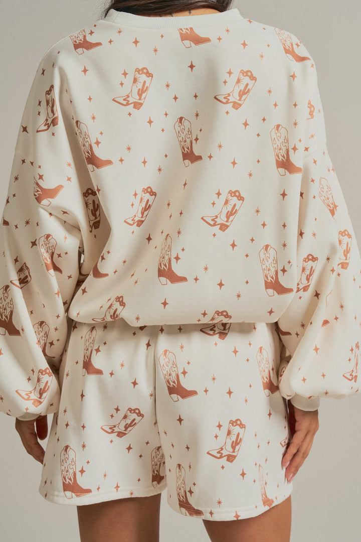 Western Cowboy Print Sweatshirt and Shorts Set in Cream - Women's Wholesale Sets | Trend Notes