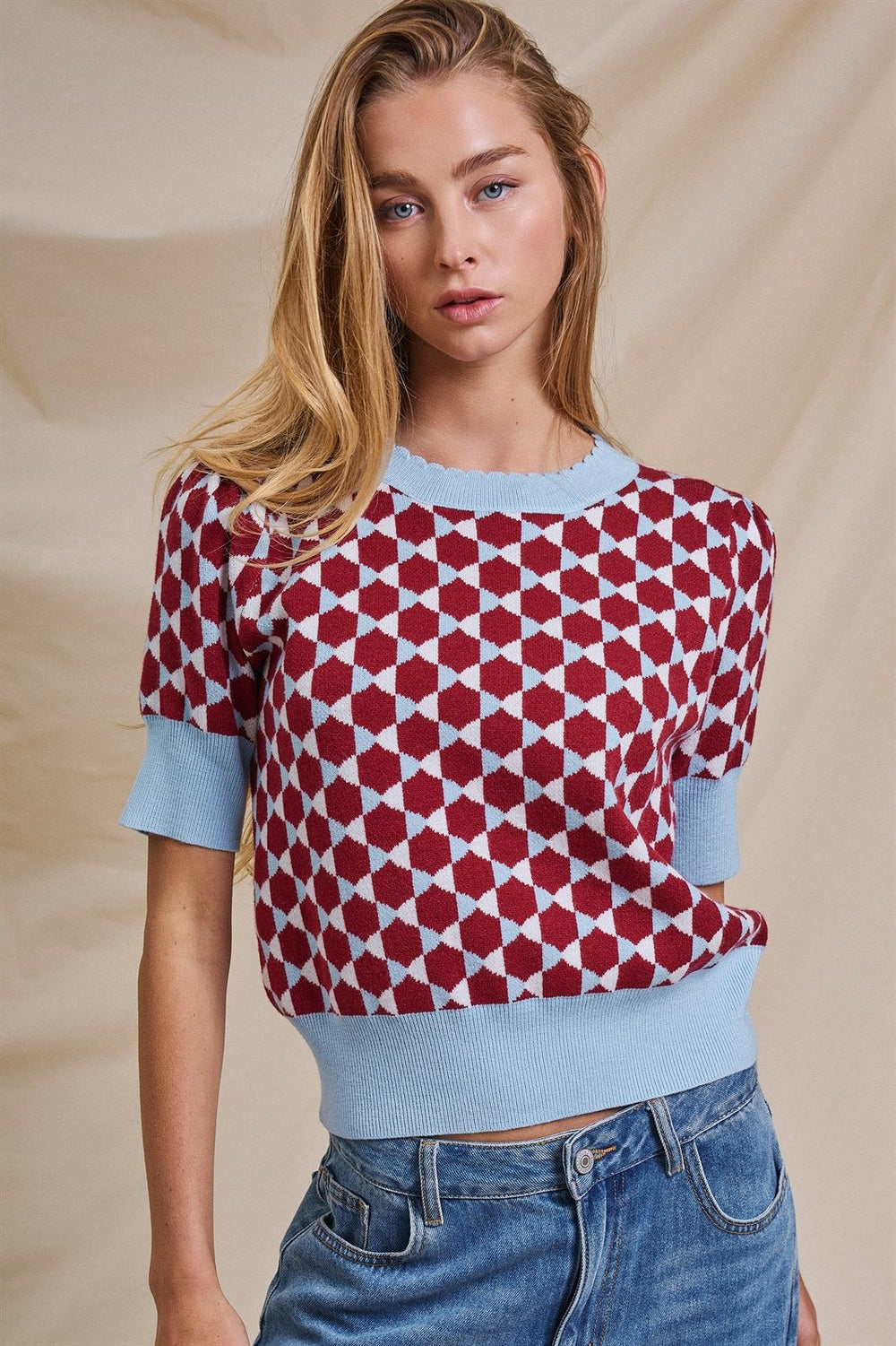 Vintage Diamond Contrast Knit Short Sleeve Sweater in Burgundy - Women's Wholesale Sweaters | Trend Notes