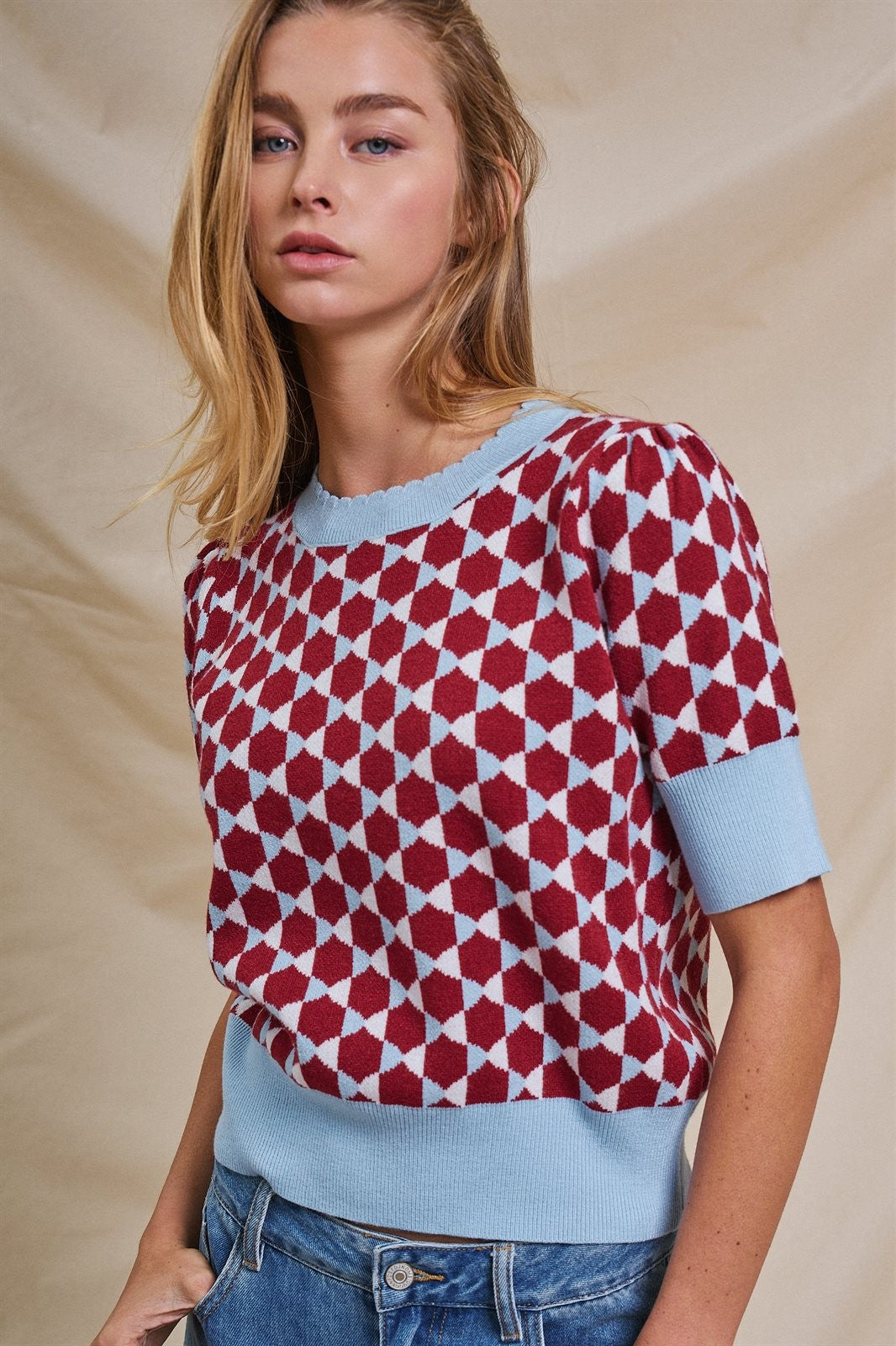 Vintage Diamond Contrast Knit Short Sleeve Sweater in Burgundy - Women's Wholesale Sweaters | Trend Notes