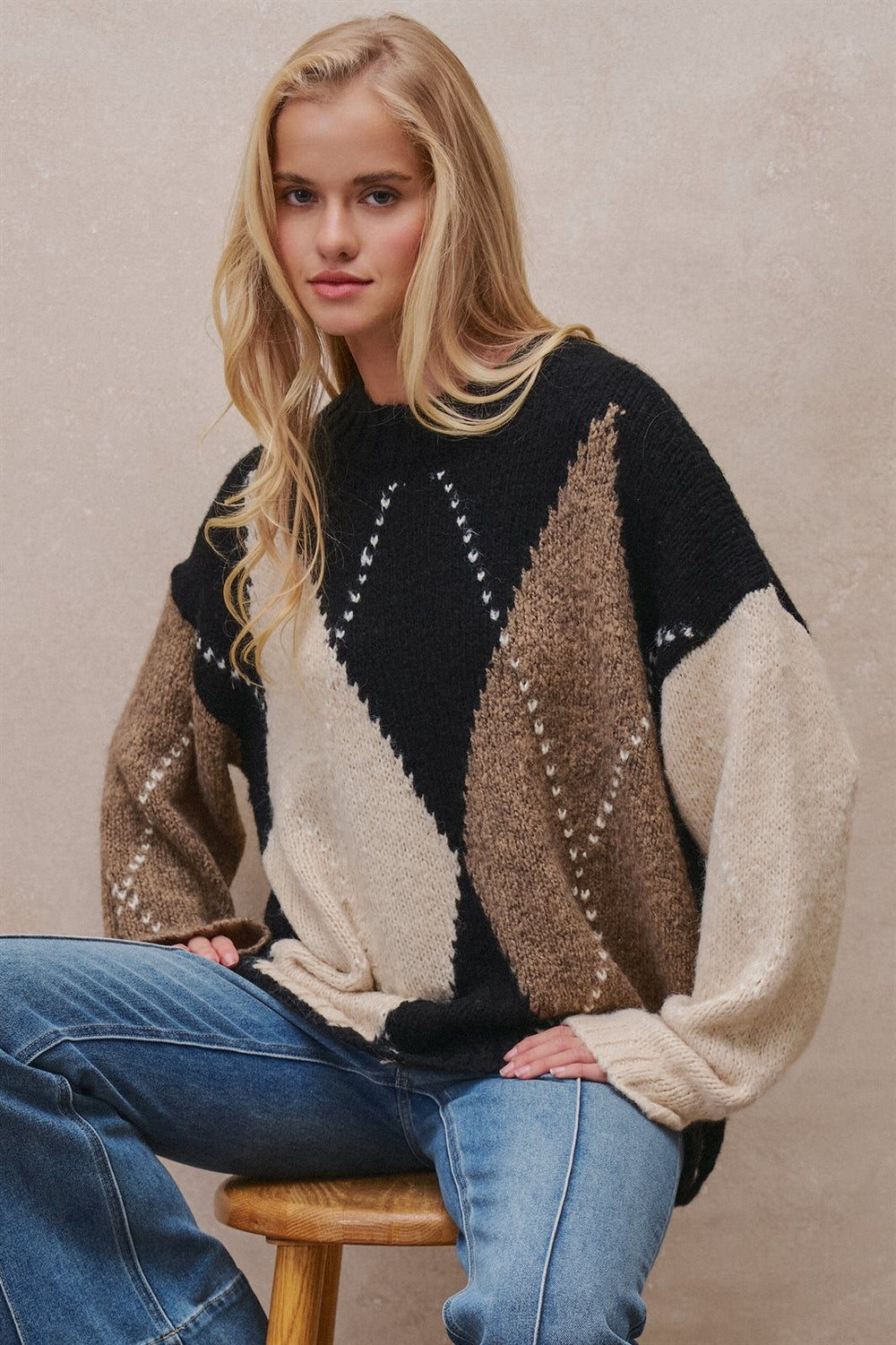 Oversized Argyle Colorblock Crewneck Sweater in Taupe/black - Women's Wholesale Sweaters | Trend Notes