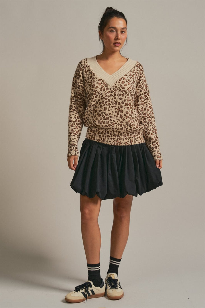Leopard Print V-Neck Knit Sweater in Leopard - Women's Wholesale Sweaters | Trend Notes