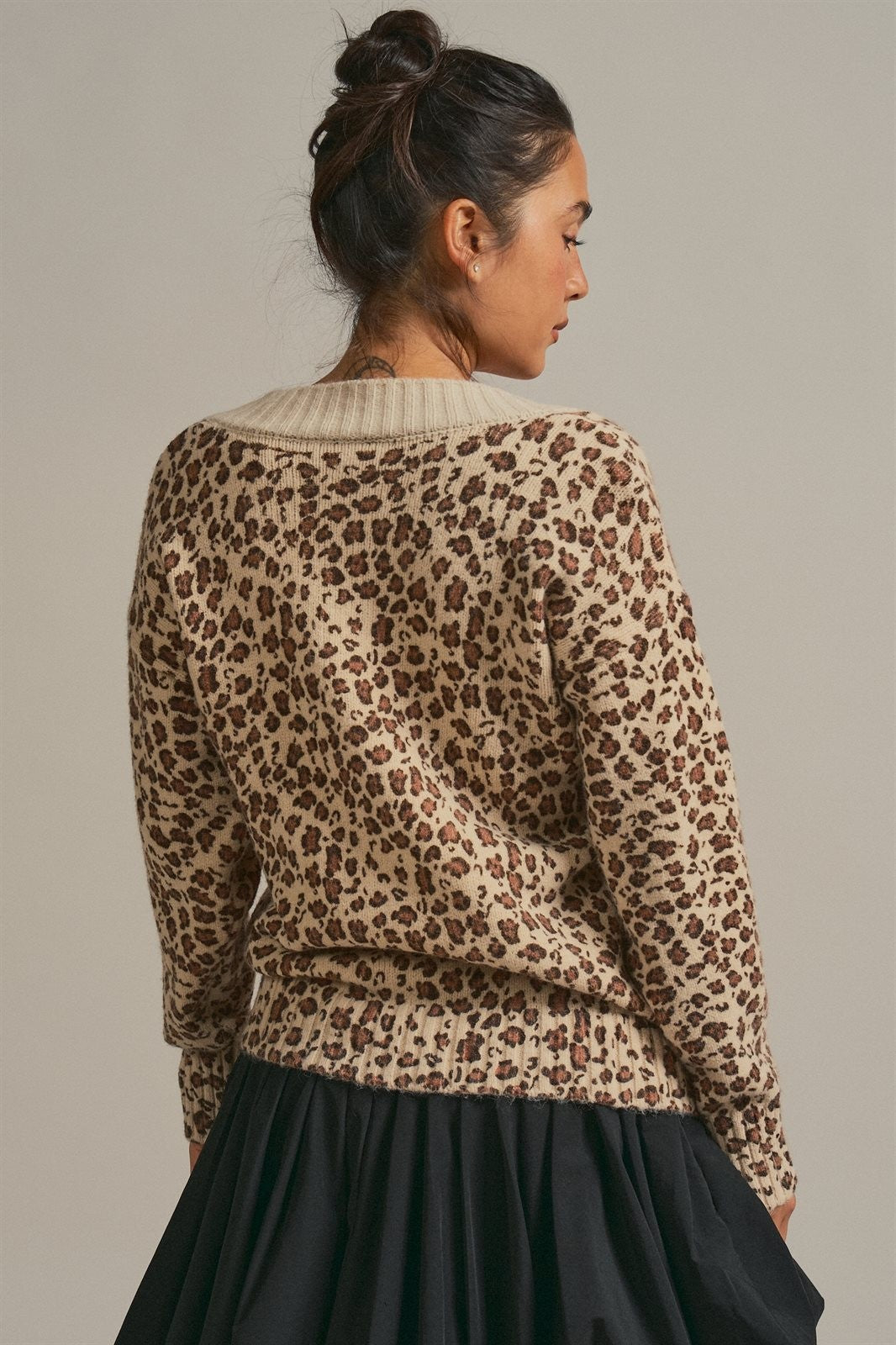 Leopard Print V-Neck Knit Sweater in Leopard - Women's Wholesale Sweaters | Trend Notes