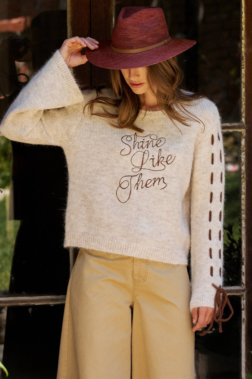 Oversized Sherpa Vest with Contrast Collar and Side Ties in Oatmeal - Women's Wholesale Sweaters | Trend Notes