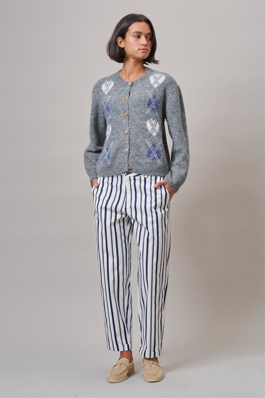 Argyle Heart Intarsia Knit Button-Up Cardigan in Grey - Women's Wholesale Cardigans & Shrugs | Trend Notes