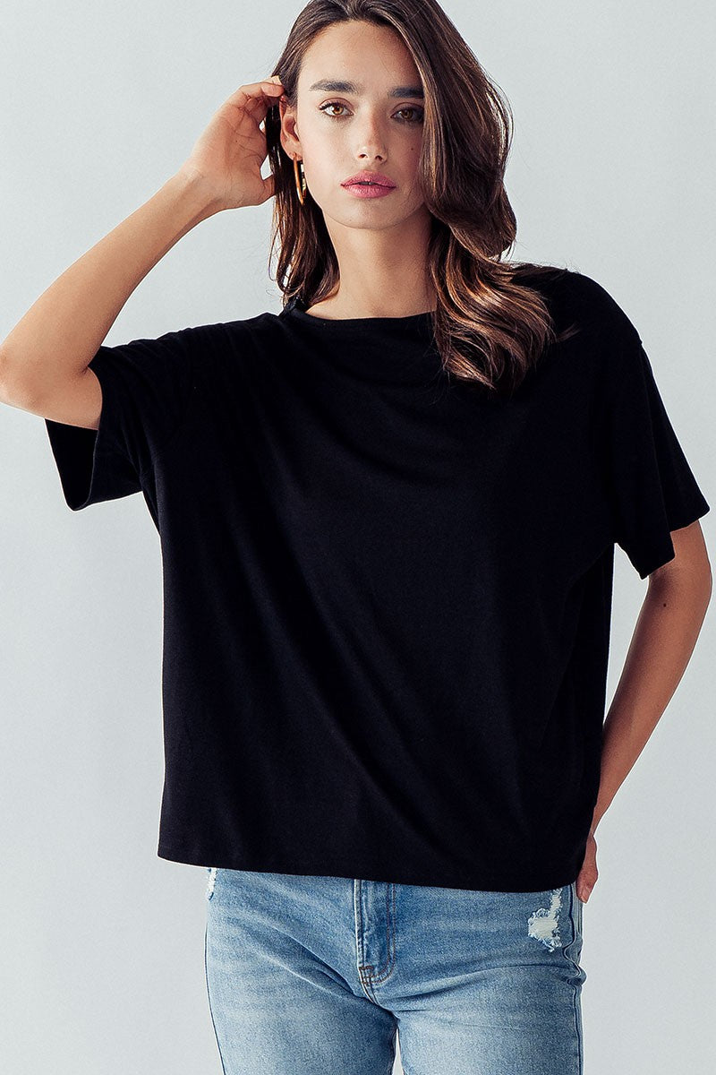 SOLID OVERSIZED DROP SHOULDER KNIT TOP in Black - Women's Wholesale Tunics | Trend Notes