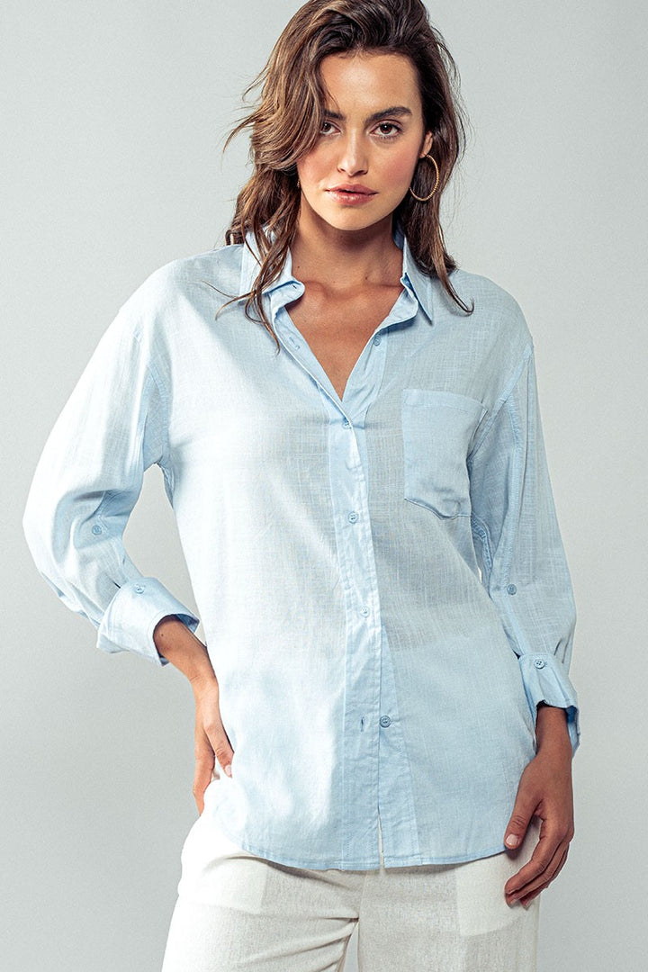HIGH-LOW BUTTON DOWN SHIRT in Sky Blue - Women's Wholesale Tops | Trend Notes