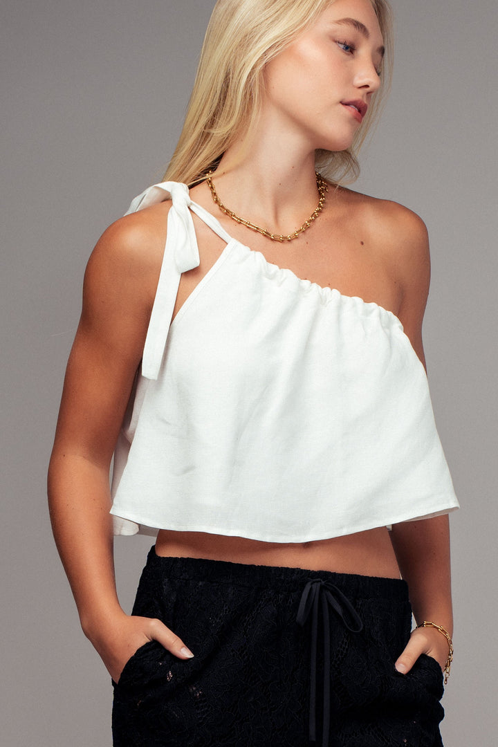 Chic One-Shoulder Ruffle Hem Crop Top in Ivory - Women's Wholesale Tanks & Camis | Trend Notes