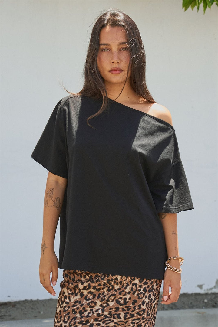 One Shoulder Short Sleeve Top in Black - Women's Wholesale Fashion | Trend Notes