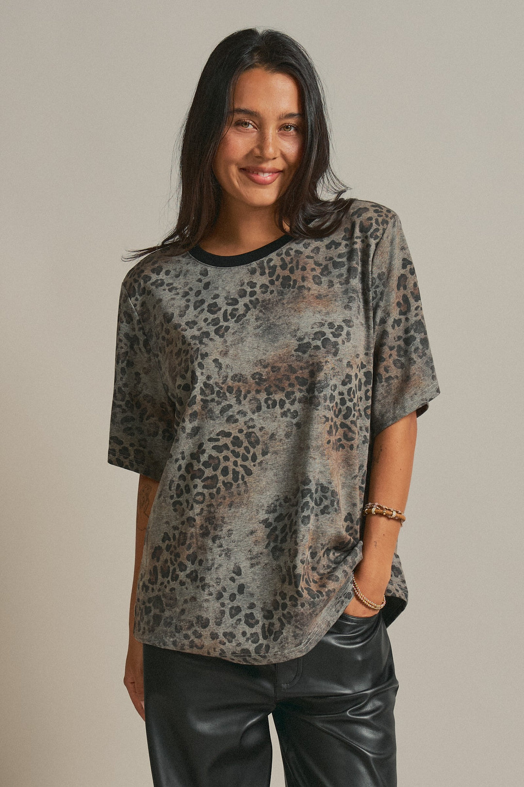 Leopard Animal Print Oversized Tee Y2K Western 90s for Women in Leopard - Women's Wholesale Fashion | Trend Notes
